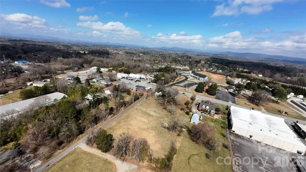 $125,000 | 1033 West Main Street, Forest City, NC 28043