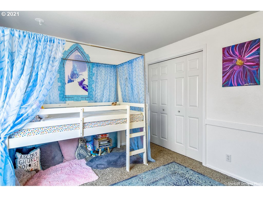 6068 Pine Ridge Place Eugene, OR 97402 - Photo 22 of 30