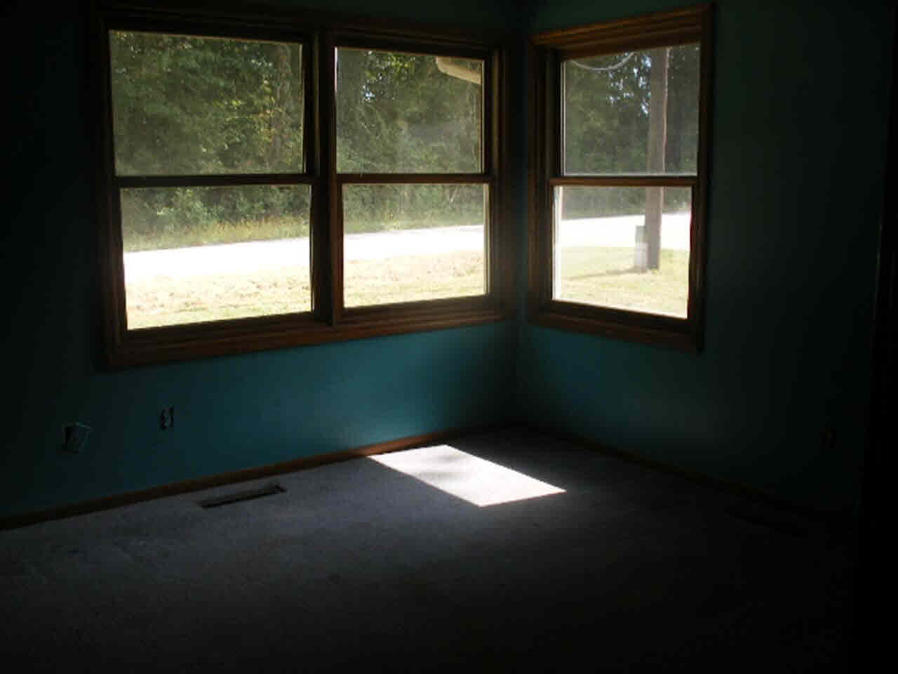 1669 South Main St Road Vincennes, IN 47591 - Photo 5 of 6