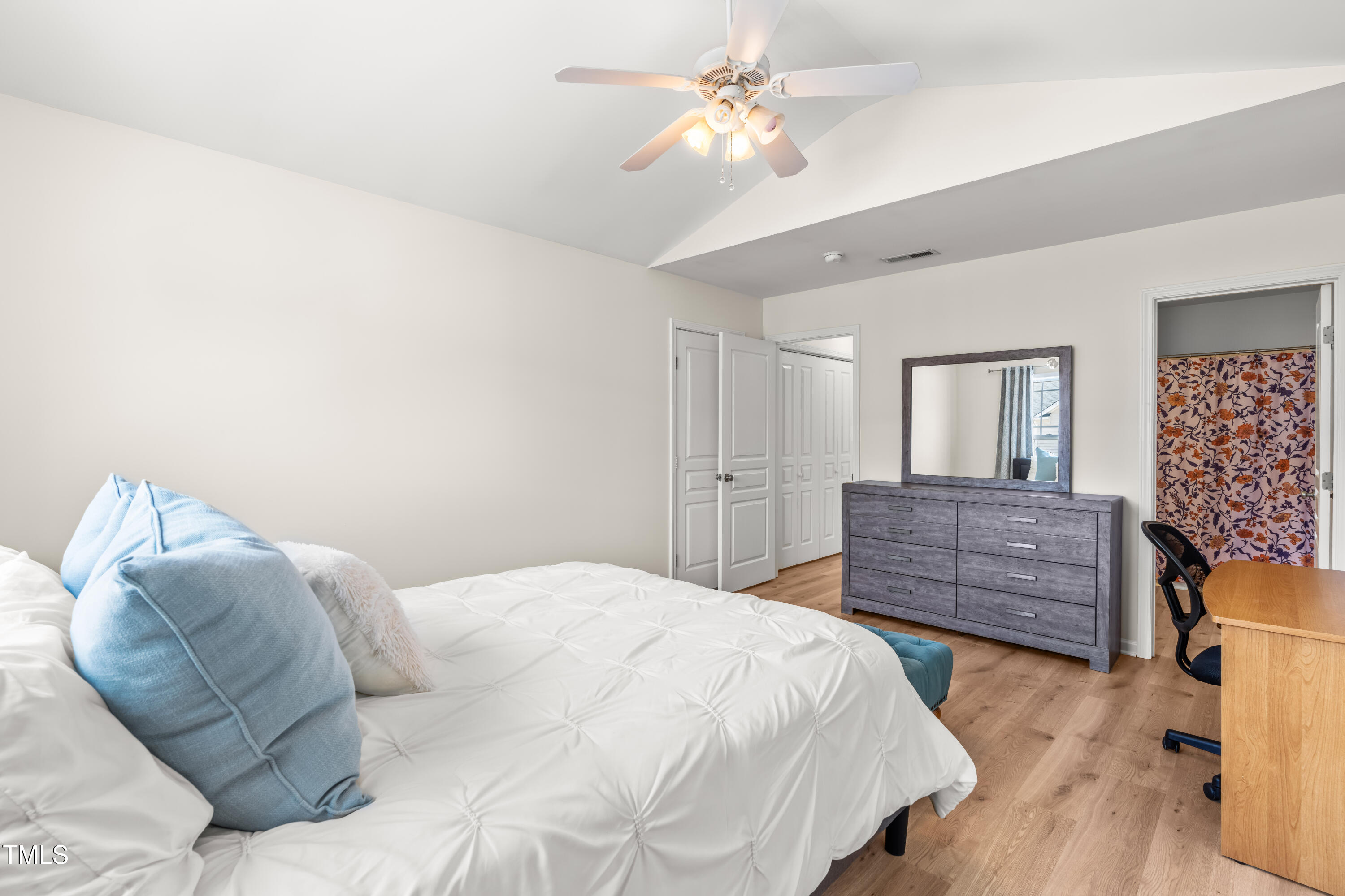 2635 Asher View Court Raleigh, NC 27606 - Photo 17 of 29 DSC05848