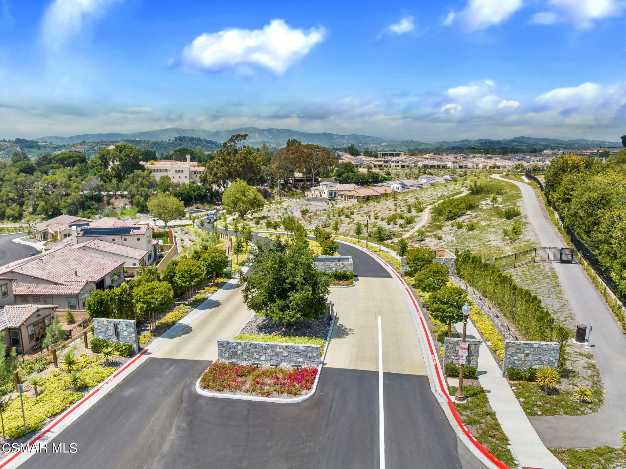 2392 Rondell Road Camarillo, CA 93012 - Photo 81 of 81 81-web-or-mls-2392-rondell-rd