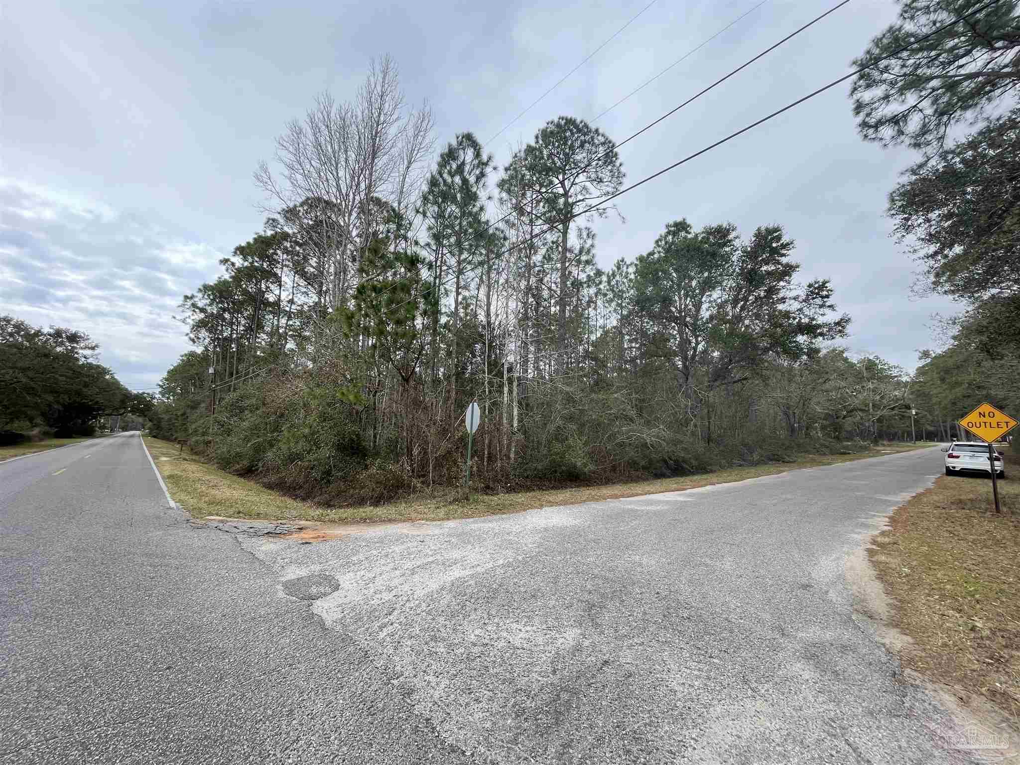 8401 Kause Road Pensacola, FL 32506 - Photo 3 of 33 Gallery Image 3