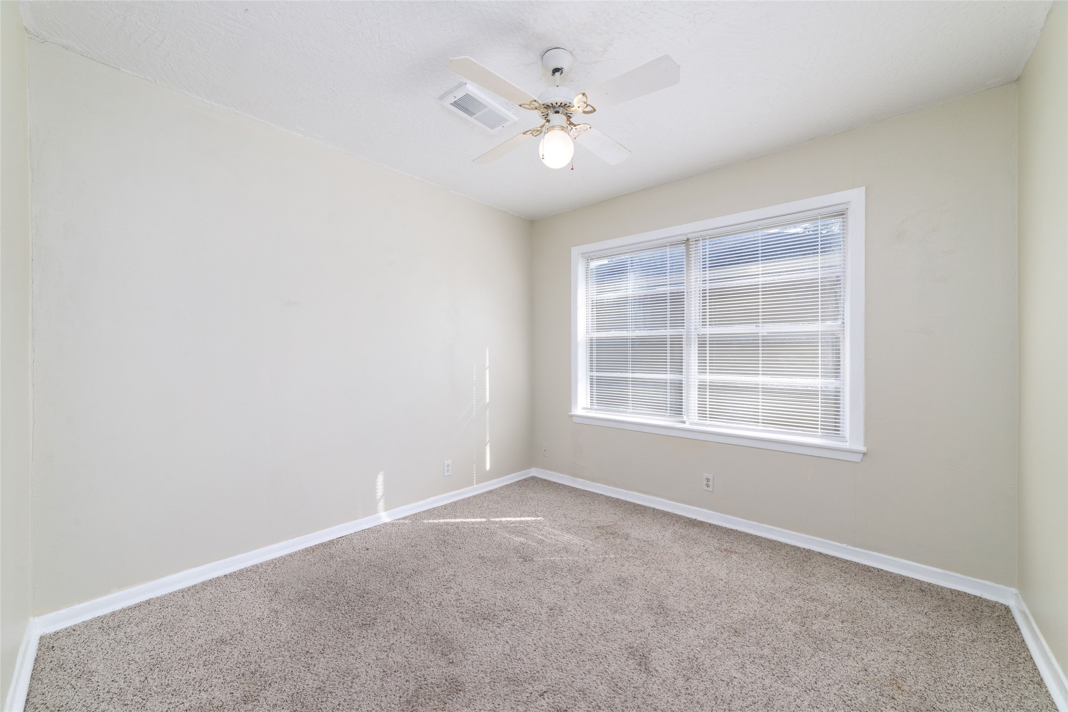 1005 Callahan Avenue Conroe, TX 77301 - Photo 8 of 25