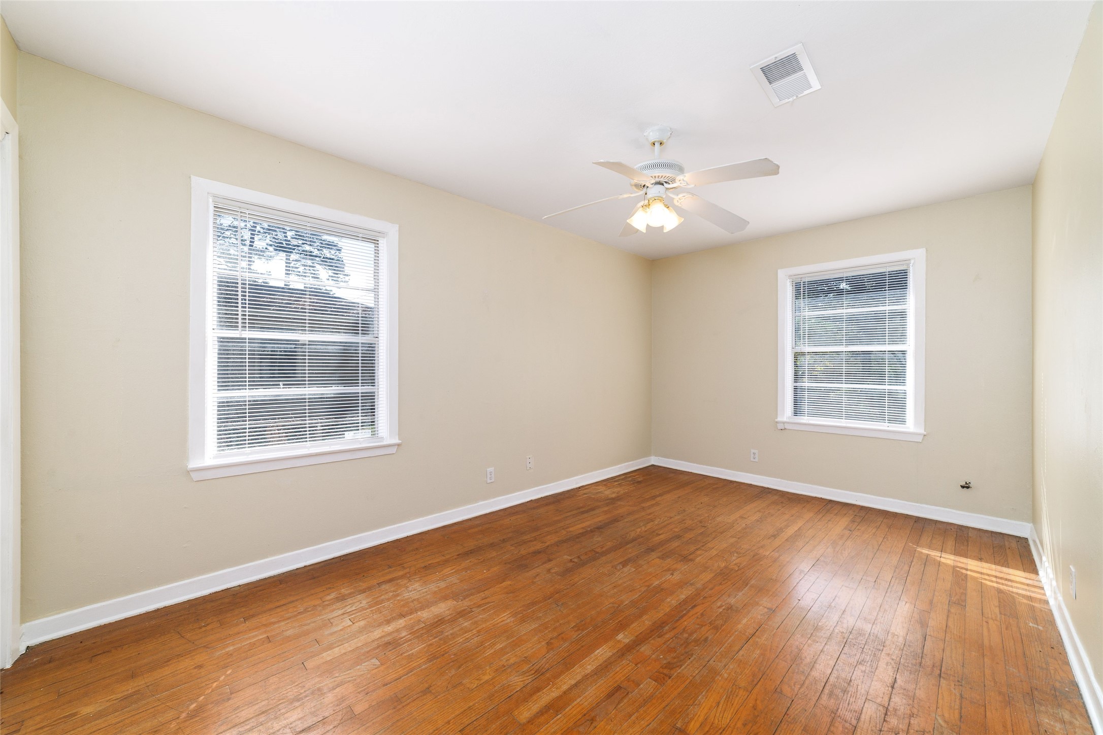 1005 Callahan Avenue Conroe, TX 77301 - Photo 9 of 25