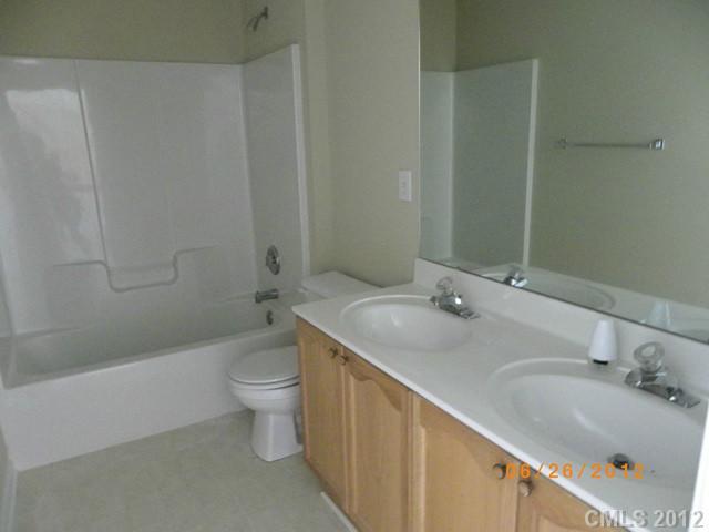 1005 Kilpatrick Lane Fort Mill, SC 29708 - Photo 13 of 16