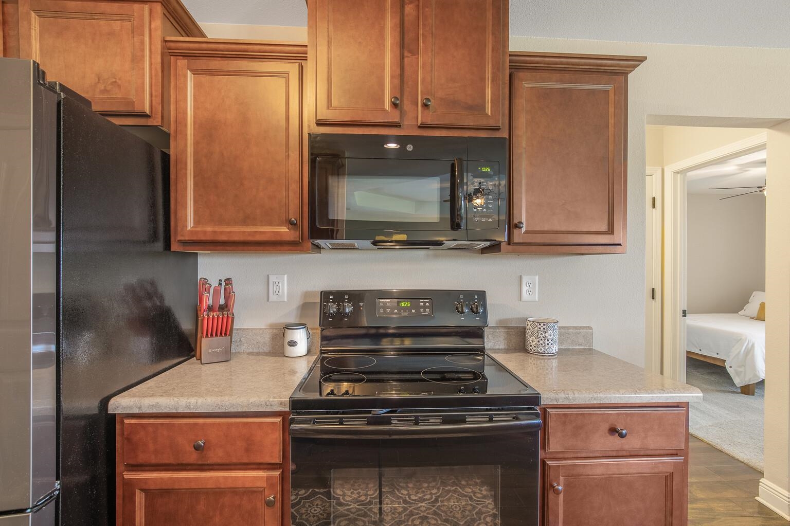 8883 Milners Court Foley, AL 36535 - Photo 7 of 29