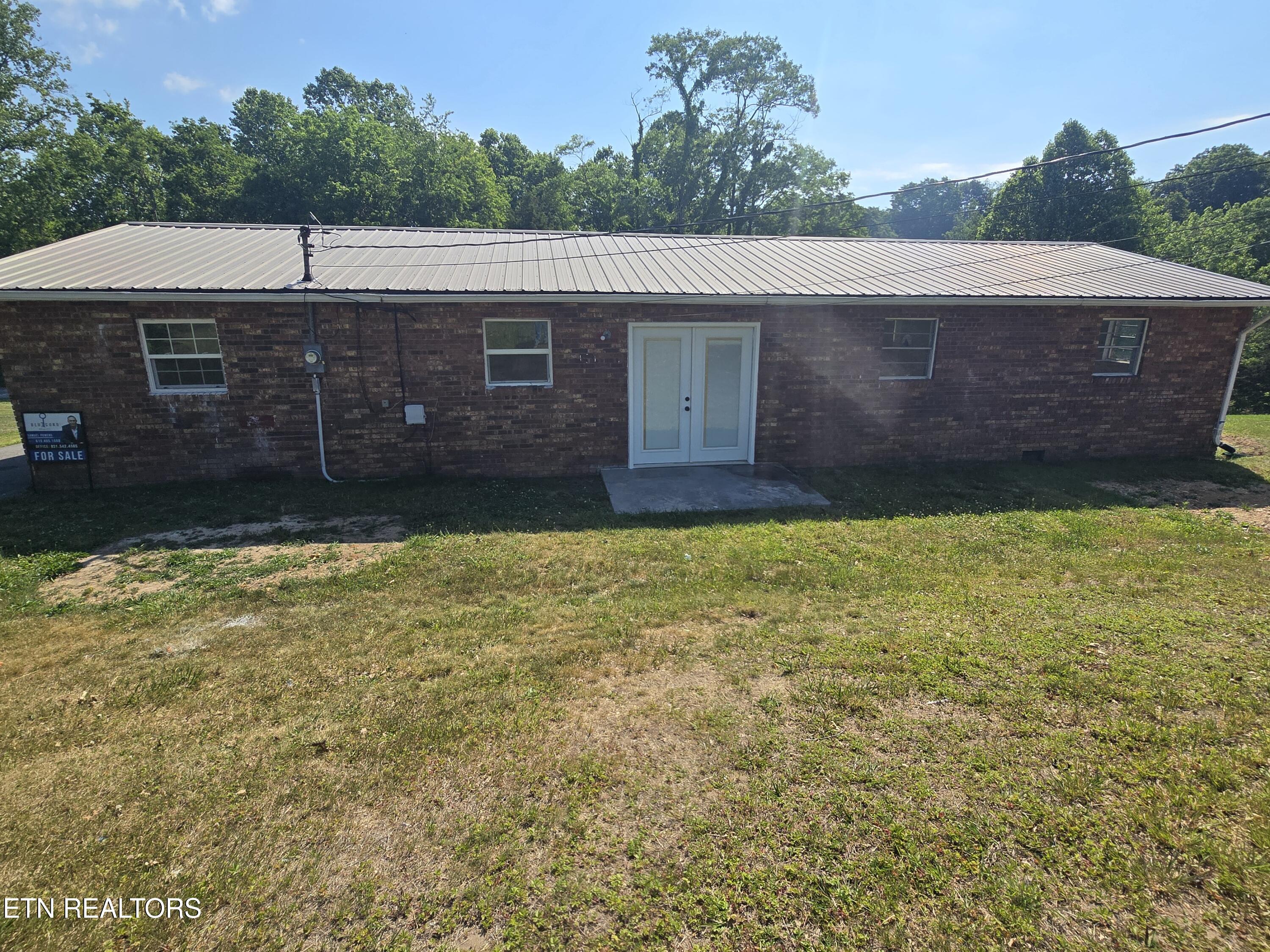 281 Parliament Road Harrogate, TN 37752 - Photo 35 of 38 20260520_102456