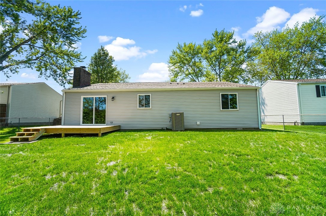 143 Marrett Farm Road Englewood, OH 45322 - Photo 32 of 39 Gallery Image 32