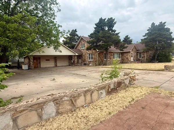 $250,000 | 600 South Hedgecoke Street, Borger, TX 79007