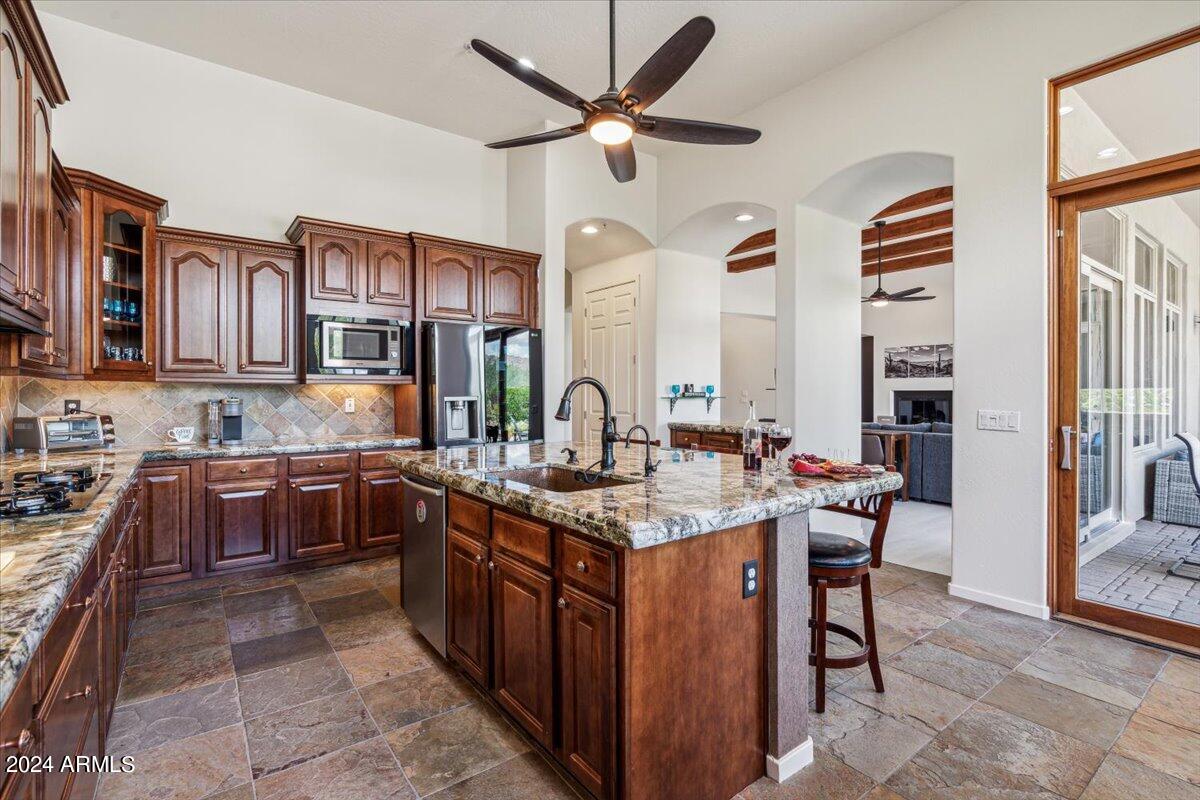 14586 East Wethersfield Road Scottsdale, AZ 85259 - Photo 15 of 43 26-DSC09576