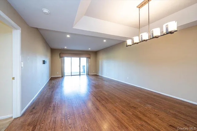 $699,999 | 97 Windwatch Drive, Hauppauge, NY 11788