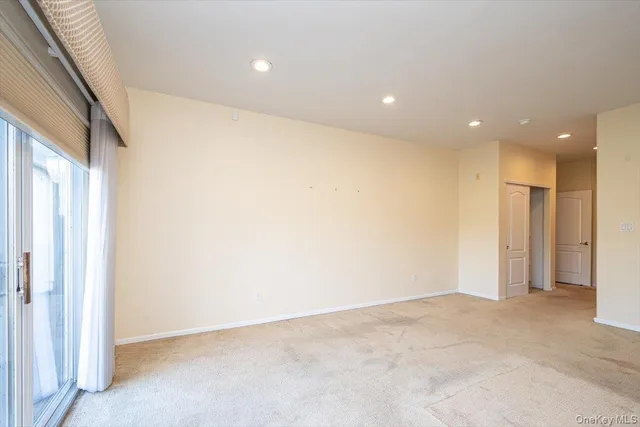 $699,999 | 97 Windwatch Drive, Hauppauge, NY 11788