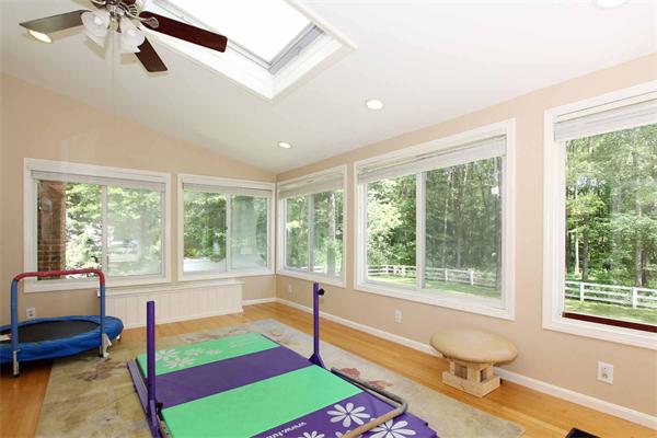 96 Longfellow Road Sudbury, MA 01776 - Photo 17 of 30 Gallery Image 17