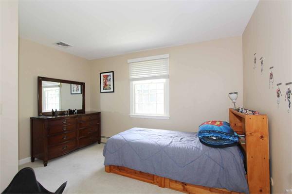 96 Longfellow Road Sudbury, MA 01776 - Photo 21 of 30 Gallery Image 21