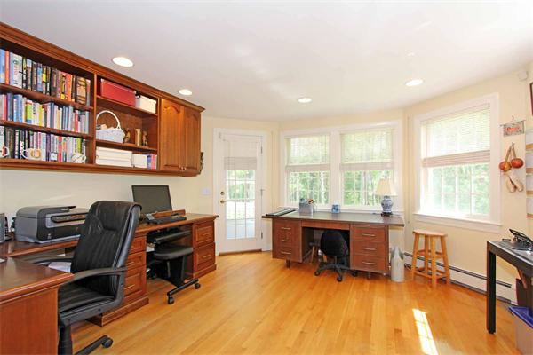 96 Longfellow Road Sudbury, MA 01776 - Photo 7 of 30 Gallery Image 7