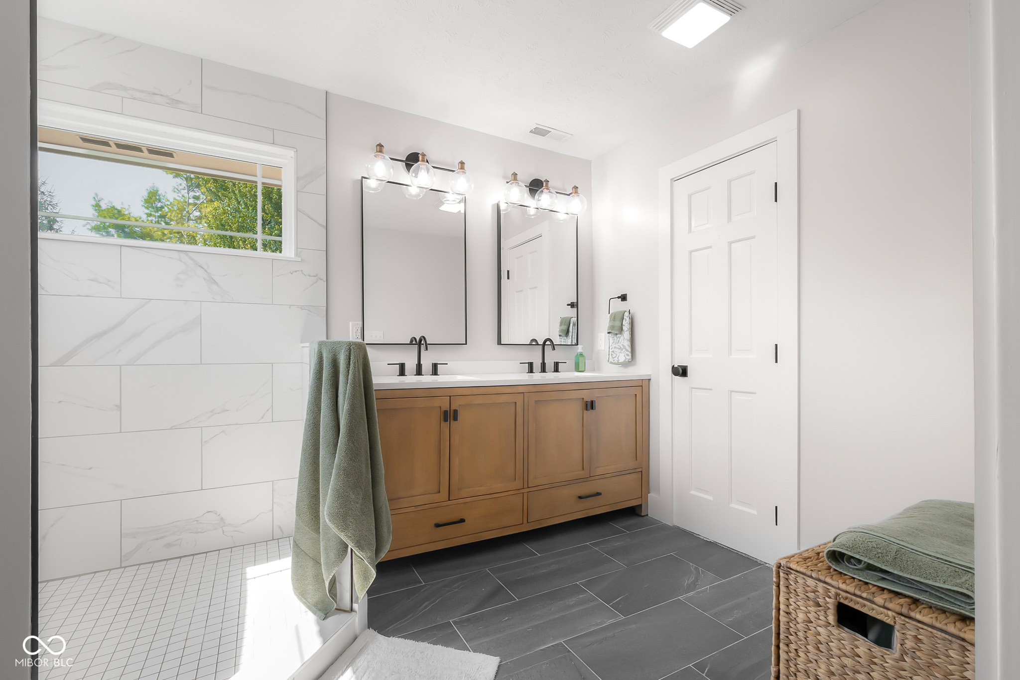 882 Box Turtle Court Columbus, IN 47201 - Photo 42 of 79