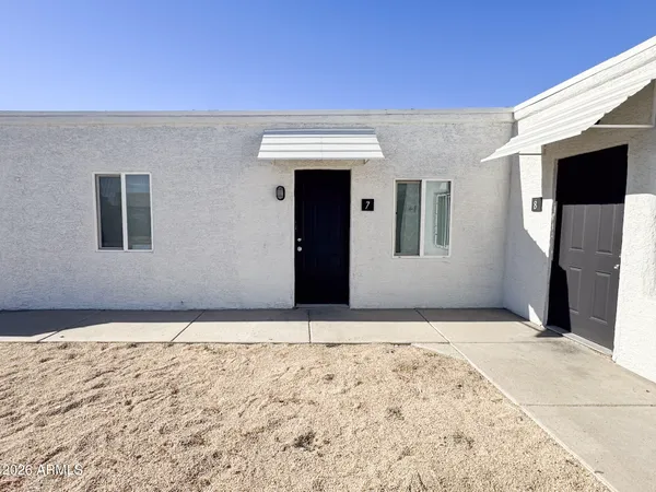 $999 | 3601 West Melvin Street, Unit 7, Phoenix, AZ 85009