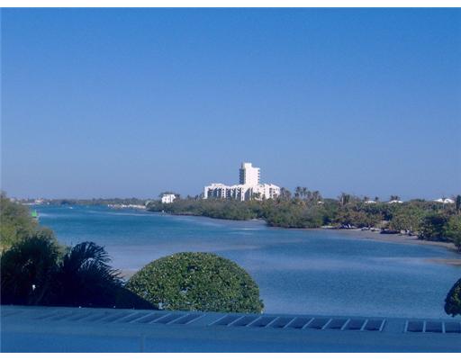 375 South Beach Road, Unit 204 Tequesta, FL 33469 - Photo 1 of 9 Primary Photo