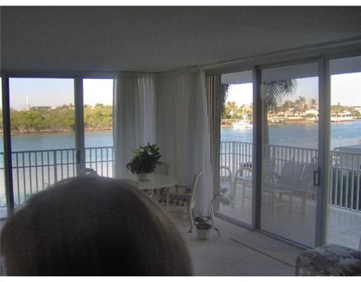 375 South Beach Road, Unit 204 Tequesta, FL 33469 - Photo 4 of 9 Additional Photo