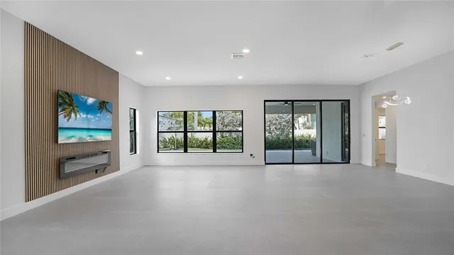 $2,700,000 | 317 Northeast 21st Street, Wilton Manors, FL 33305