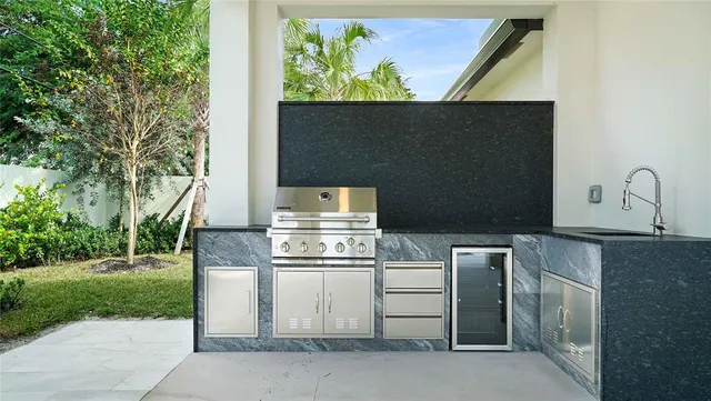 $2,700,000 | 317 Northeast 21st Street, Wilton Manors, FL 33305