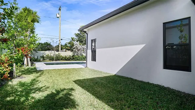$2,700,000 | 317 Northeast 21st Street, Wilton Manors, FL 33305