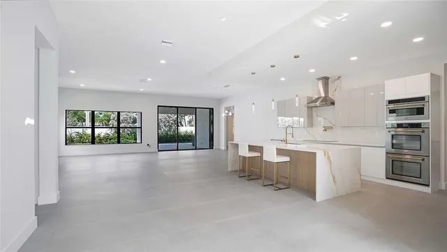 $2,700,000 | 317 Northeast 21st Street, Wilton Manors, FL 33305