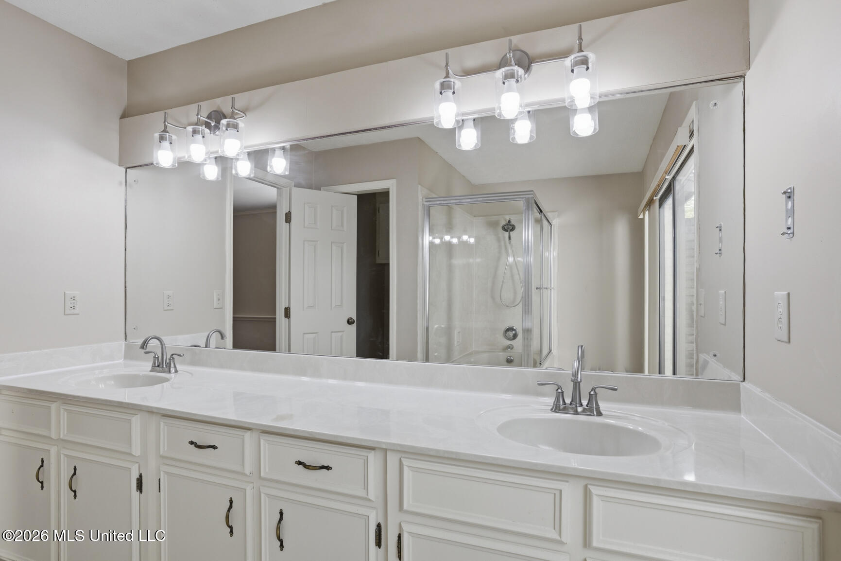 118 Caribbean Cove Clinton, MS 39056 - Photo 27 of 32 118 Caribbean Cv-27