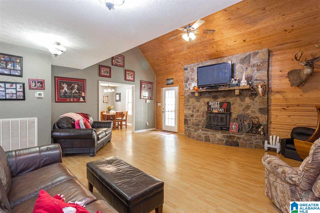 274 Warrior Valley Road Altoona, AL 35952 - Photo 9 of 36