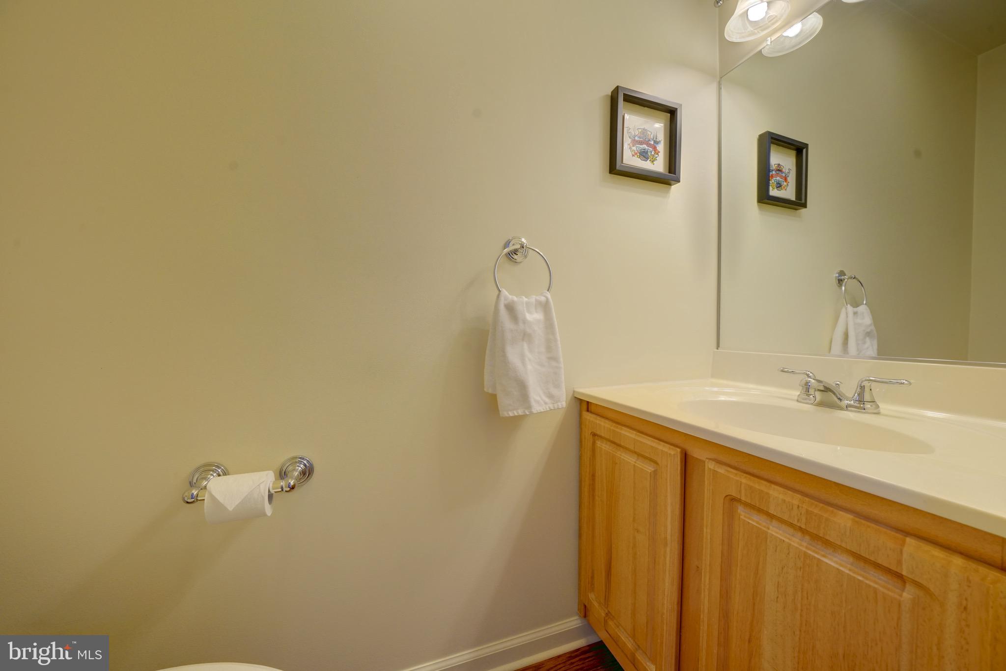 10416 Scaggsville Road Laurel, MD 20723 - Photo 9 of 43 Half bath on main