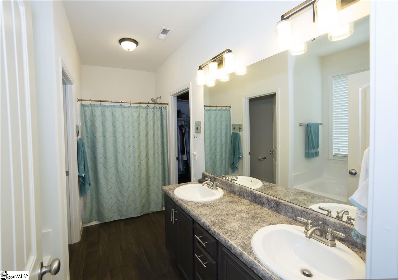 712 Chartwell Drive Greer, SC 29650 - Photo 11 of 23 Gallery Image 11