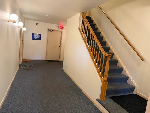 $189,000 | 3108 Roberts Drive, Unit 6, Woodridge, IL 60517