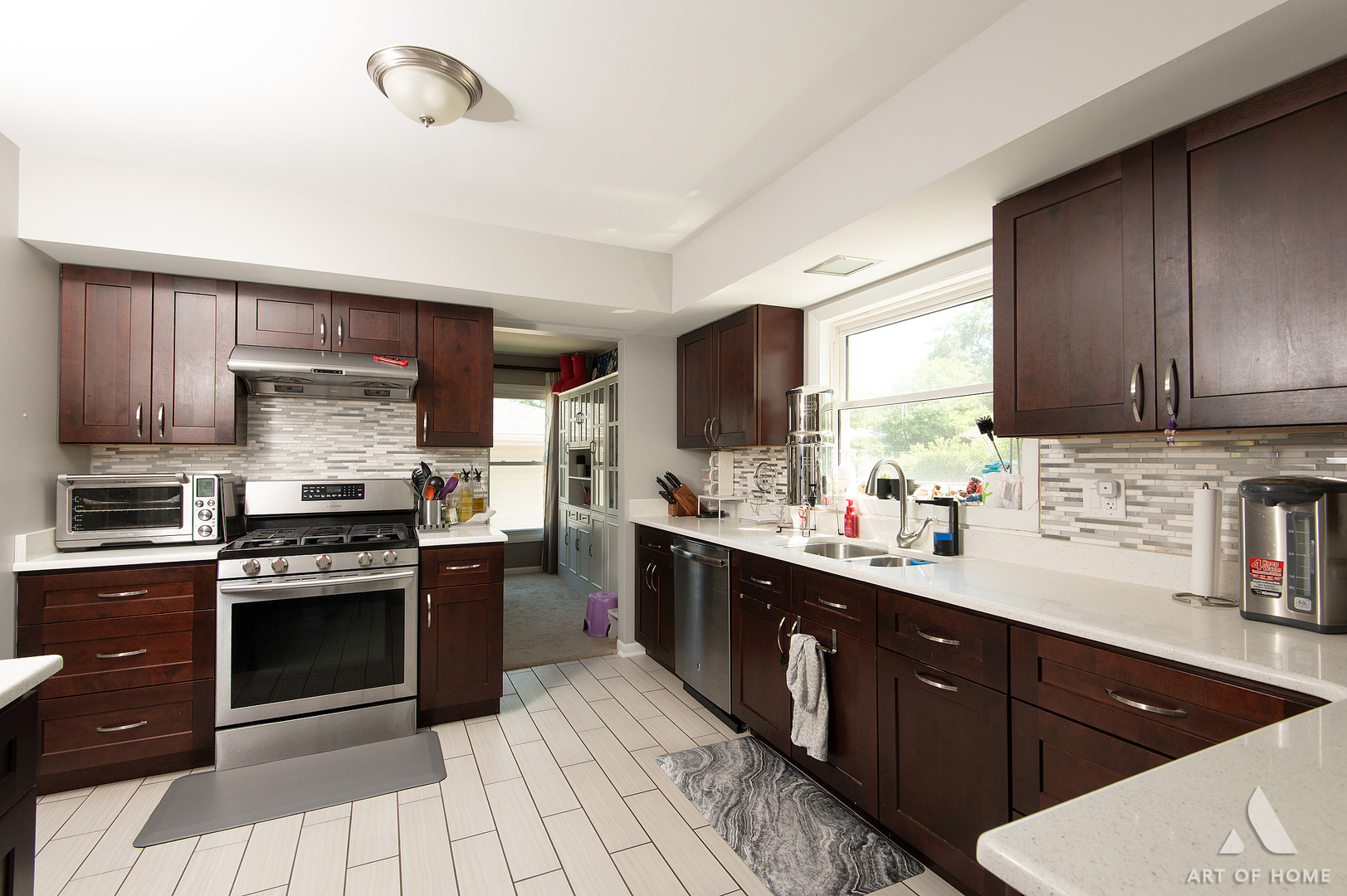 1415 Churchill Road Schaumburg, IL 60169 - Photo 10 of 30