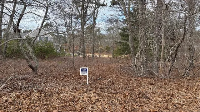 $465,000 | 0 California Avenue, Oak Bluffs, MA 02557