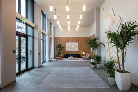 $730,000 | 1001 Julia Street, Unit 6A, New Orleans, LA 70113