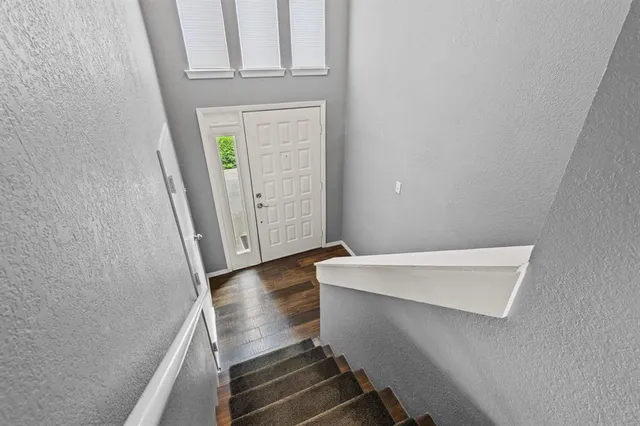 a view of an entryway