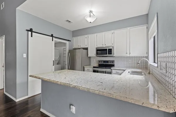 $205,000 | 106 Summer Pl Circle, Pottsboro, TX 75076