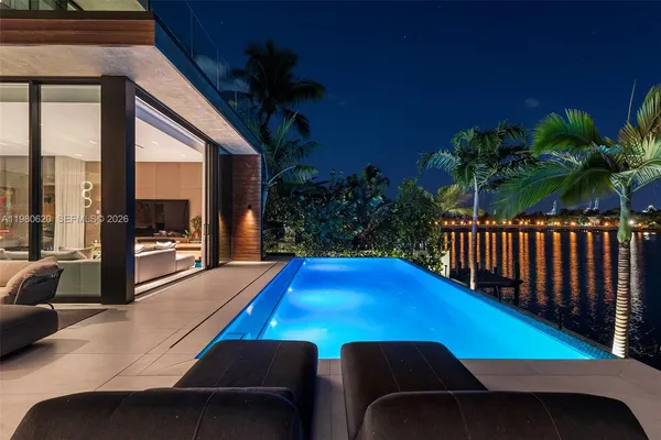 $215,000 | 310 South Hibiscus Drive, Miami Beach, FL 33139