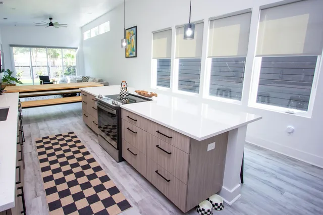 $499,900 | 2319 West Lake Hall Road, Tallahassee, FL 32309