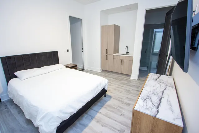 $499,900 | 2319 West Lake Hall Road, Tallahassee, FL 32309