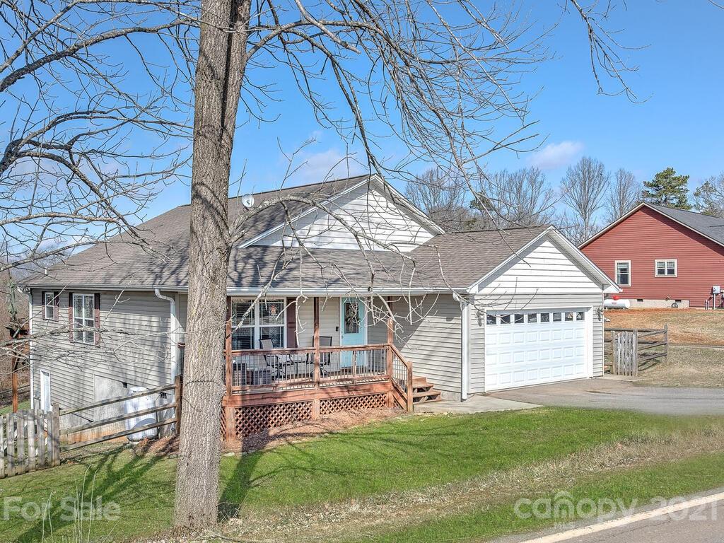 370 Sheppard Branch Road Weaverville, NC 28787 - Photo 22 of 24 Gallery Image 22