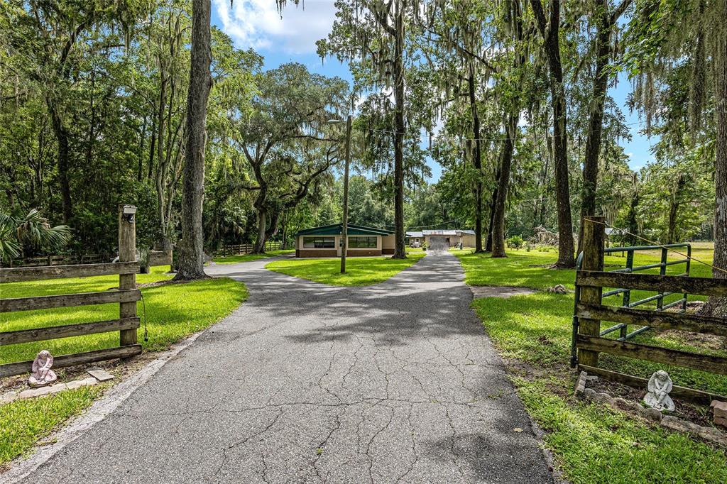 12135 Northwest Gainesville Road Reddick, FL 32686 - Photo 1 of 1 Gallery Image 1