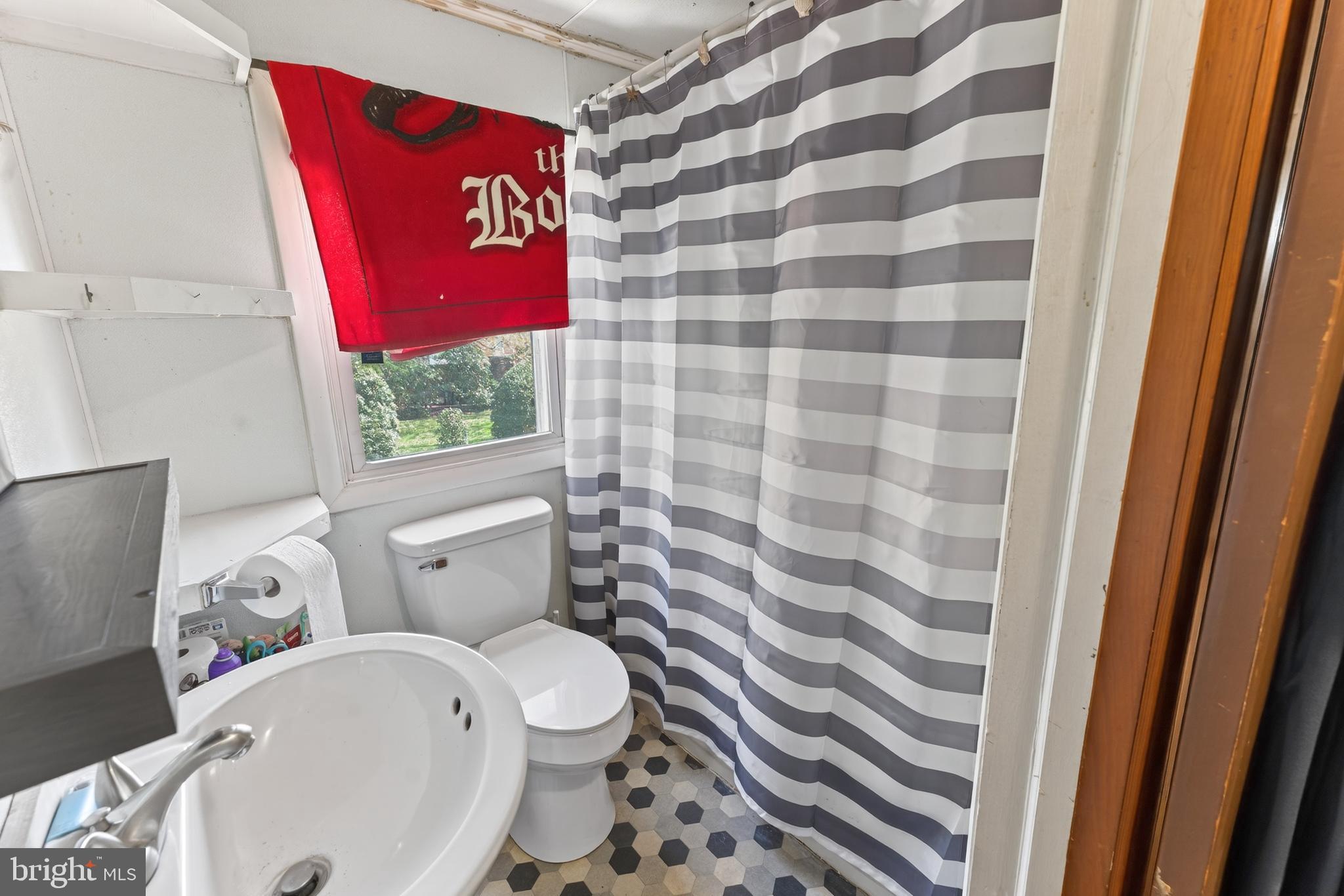 28266 Riverside Drive Salisbury, MD 21801 - Photo 33 of 72 Full Bath #2 - located upstairs