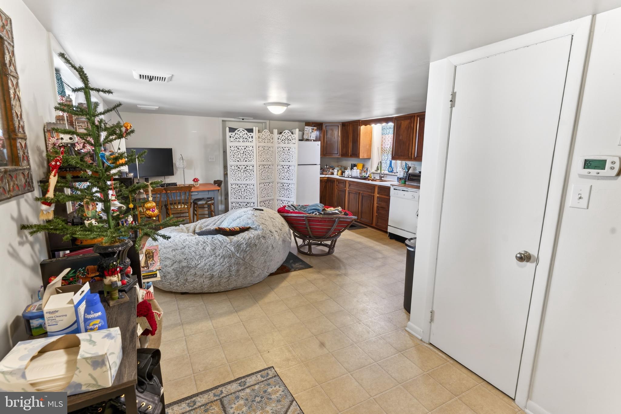 28266 Riverside Drive Salisbury, MD 21801 - Photo 61 of 72 Guest house Entry/living space