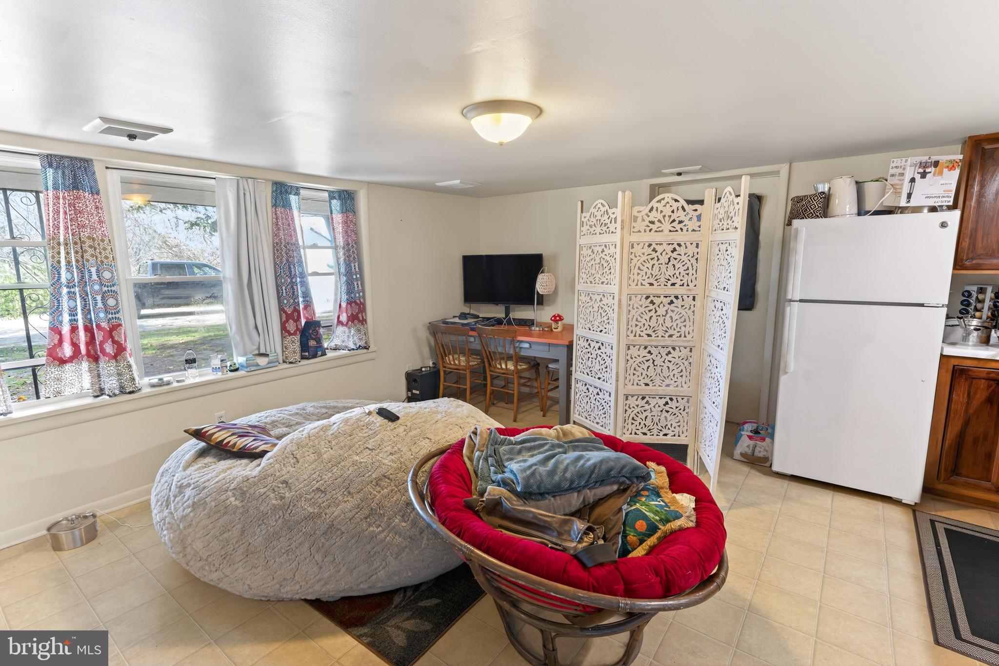 28266 Riverside Drive Salisbury, MD 21801 - Photo 62 of 72 Living Area/Kitchen