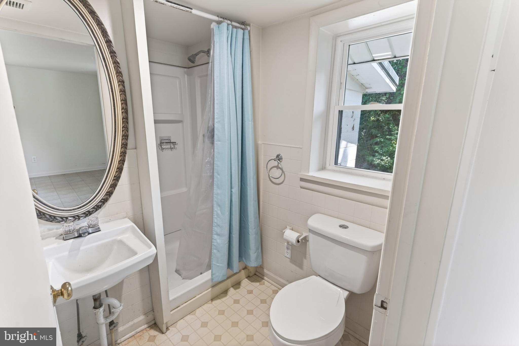 28266 Riverside Drive Salisbury, MD 21801 - Photo 67 of 79 Guest House - ensuite bathroom
