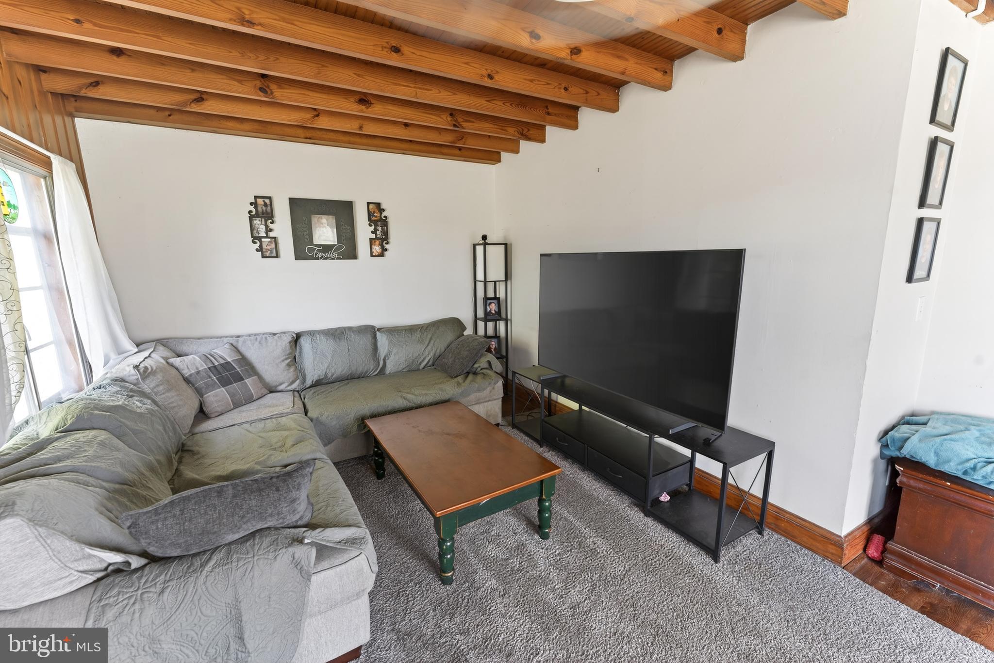 28266 Riverside Drive Salisbury, MD 21801 - Photo 9 of 72 Living Room
