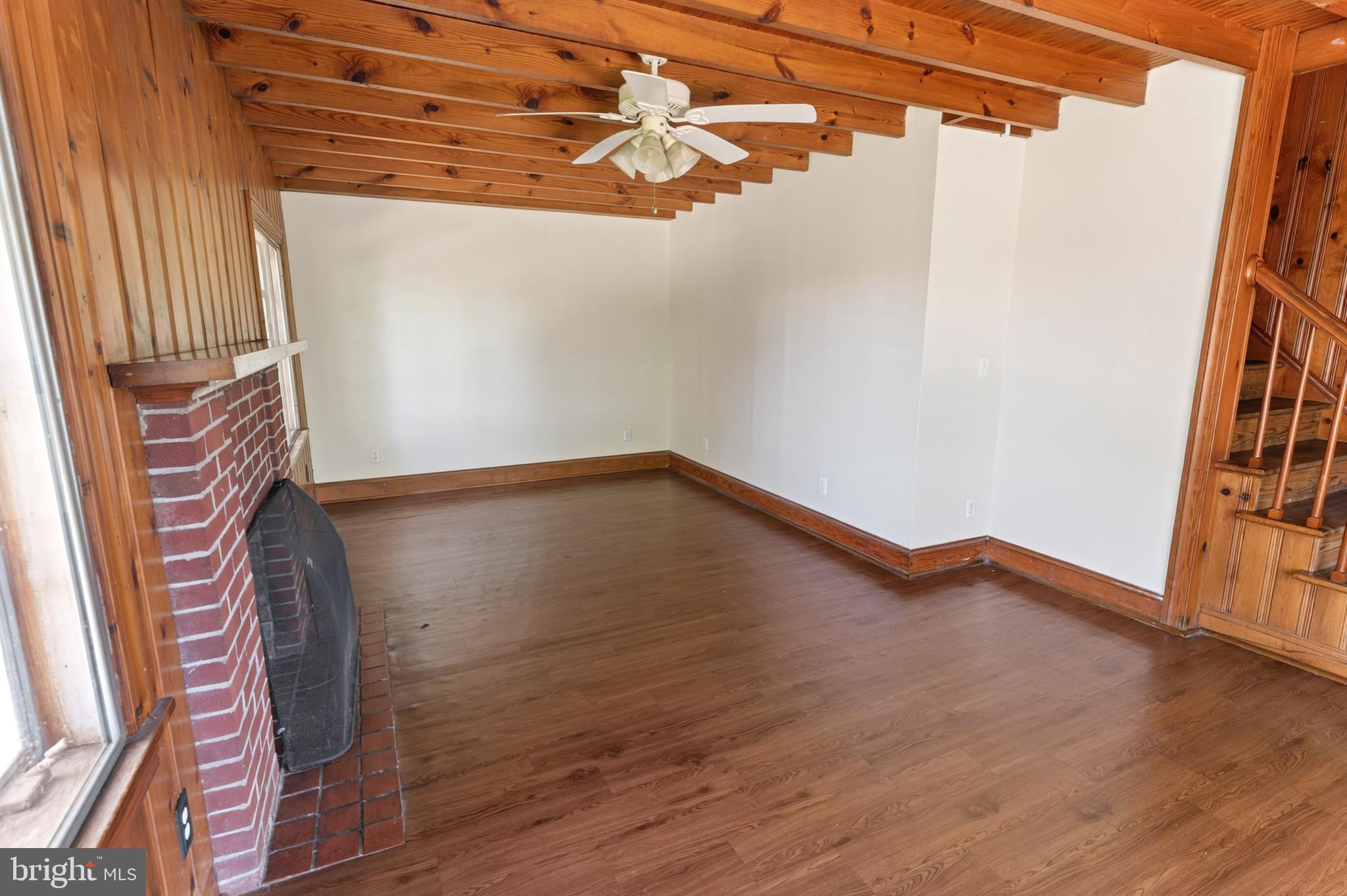 28266 Riverside Drive Salisbury, MD 21801 - Photo 10 of 79 Living room