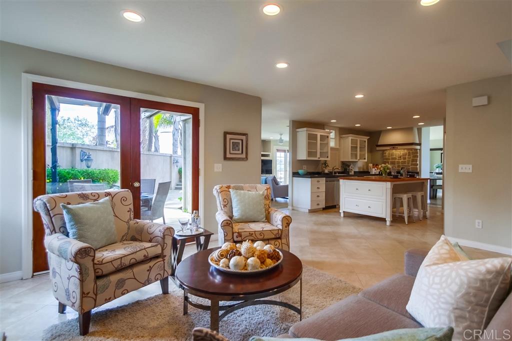 799 Fieldstone Lane Encinitas, CA 92024 - Photo 11 of 24