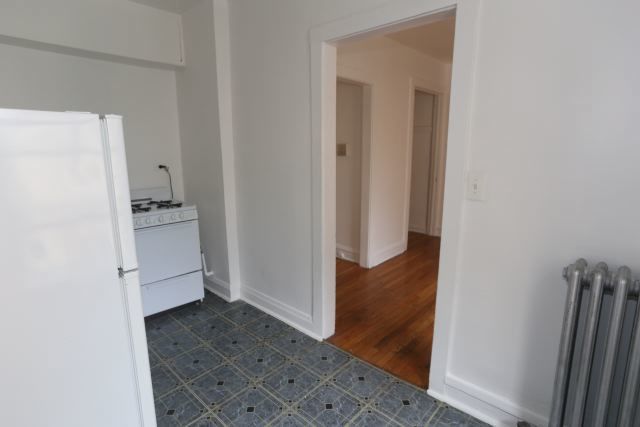 4604 North Beacon Street, Unit 3E Chicago, IL 60640 - Photo 5 of 13 a view of storage and utility room in a house